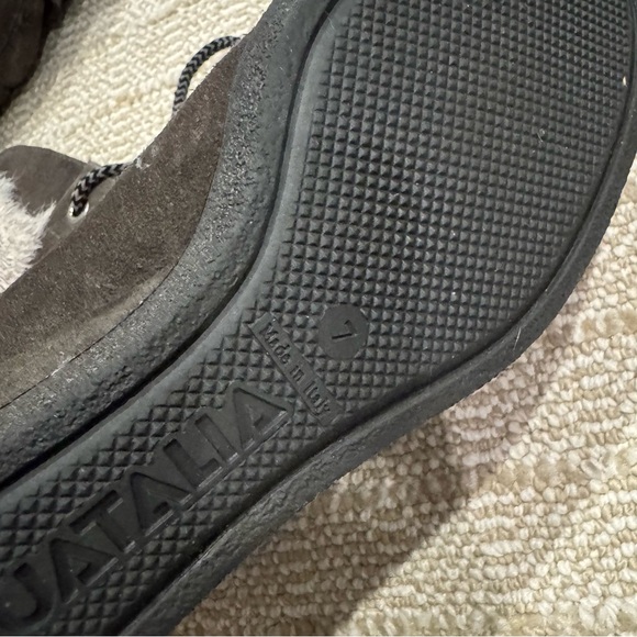 Like New! Aquatalia Cordelia High Wedge Boots with Fur Trim | Size 7 - Picture 7 of 7